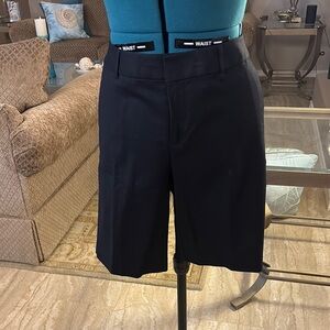 🔥. Closet Clear Out 🔥. Women's Black Shorts by Liz Claiborne